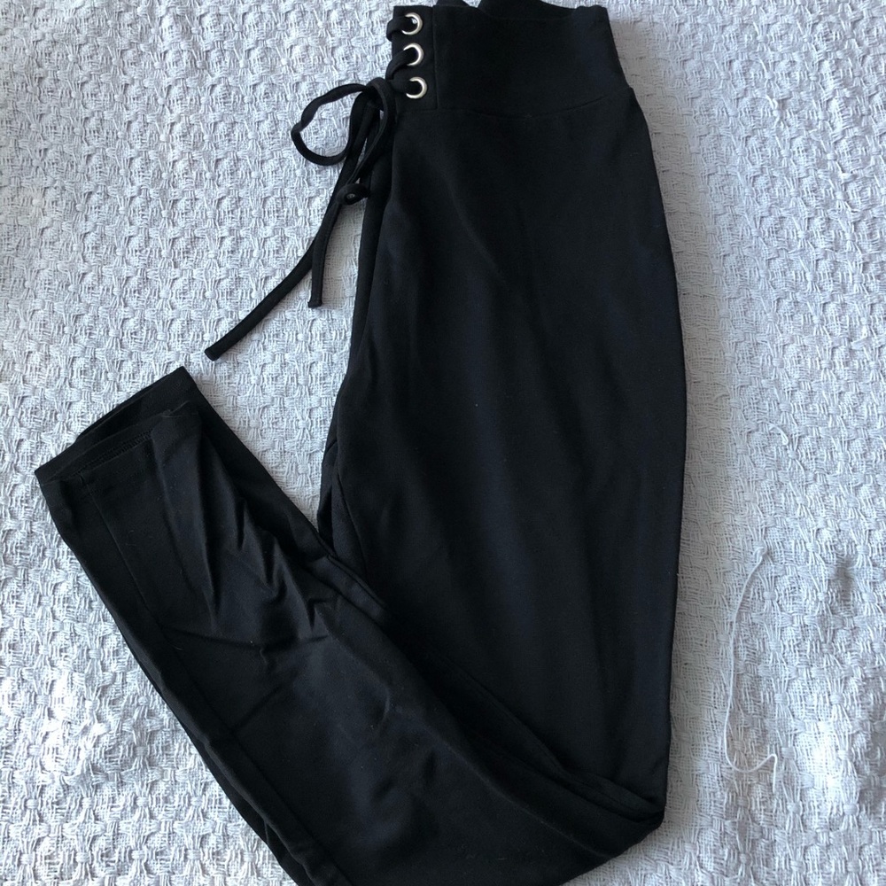 High Waisted Leggings